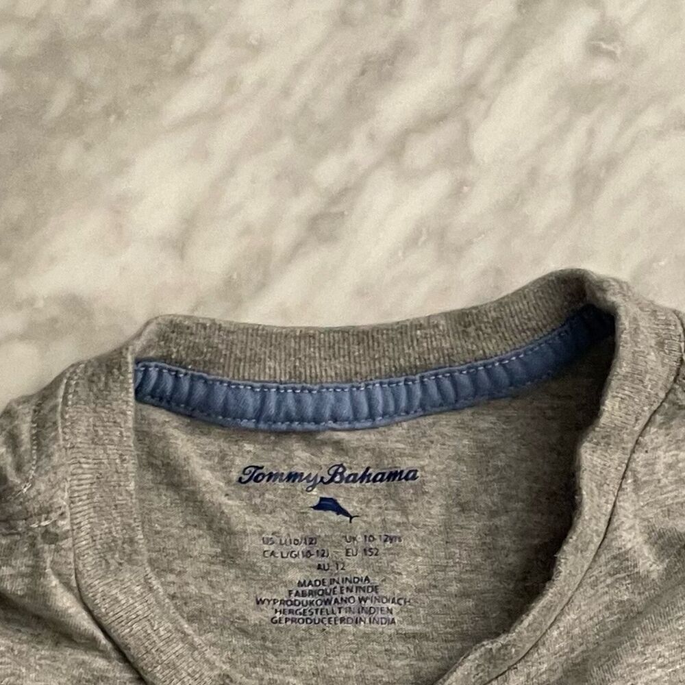 Tommy Bahama Gray Giving is Cool T-Shirt Size 10/12​​ - Picture 7 of 8